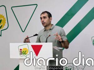 IU asegura que Moreno va a pactar con Vox: "Mintió durante las elecciones porque va a tragar con la prioridad nacional"