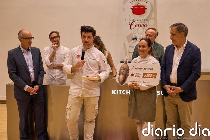 Javier Fuentes, del restaurante El Torreón Ibérico, gana el V Concurso Cocina con Ibérico en Salamanca