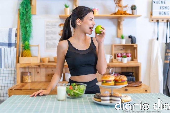 Julia Palacios, dietista-nutricionista, derriba los mitos de la dieta: "No necesitamos adelgazar para estar sanos"