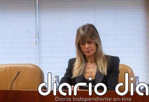 La acusación mantiene la petición de retirada de pasaporte para Begoña Gómez y que comparezca cada 15 días en el juzgado