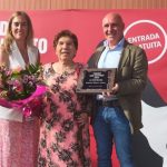 La agricultora Angelita Alonso, primera galardonada con el Premio San Antonio a la Trayectoria Rural de Gijón