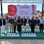 La alcaldesa de Almería defiende al sector pesquero, "vital" frente a la pesca ilegal