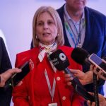 La alcaldesa de Jerez (Cádiz) anuncia la congelación del recibo del agua para afrontar la subida de la tasa de basura