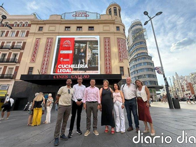 La cuchillería albaceteña se promociona en la Gran Vía de Madrid