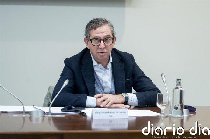 La economía española moderará su crecimiento al 2,1% en 2026 y al 1,8% en 2027, según el IEE