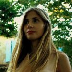 La escritora argentina Paula Klein gana el Premio Lumen de novela 2026 por 'El amor inventado'