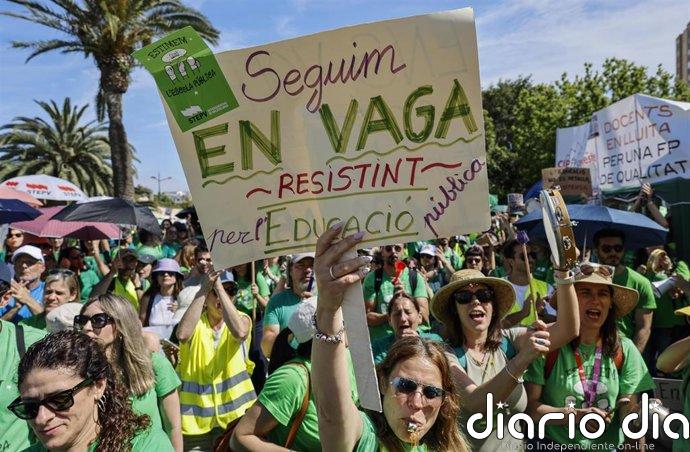 La huelga indefinida en la enseñanza valenciana entra en su cuarta semana