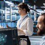 La IA impulsa la demanda de Data Engineers y Full Stack Developers mientras caen los perfiles de soporte en España