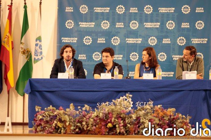 La Junta participa en la inauguración de una feria que promueve la cultura emprendedora entre el alumnado de FP