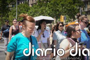 La ola de calor continuará este lunes con temperaturas de hasta 42ºC y avisos en 15 comunidades
