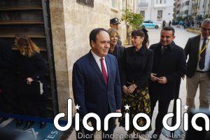 La pareja de Llorca dejará su plaza en la Diputació de València al decidir no renovar la comisión de servicio