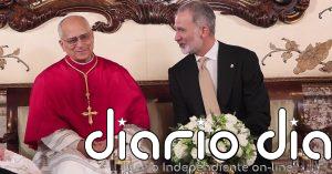 La reina reconoce al papa su gran conocimiento del ser humano y León XIV le responde: “Soy de la calle, así es”