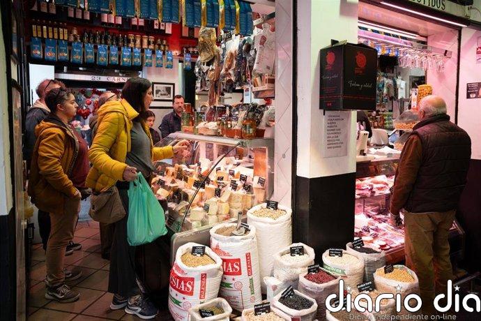 La tasa de ahorro de los hogares cae al 11,3% en el primer trimestre, su nivel más bajo en tres años