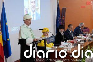 La UMU inviste a Mel Ainscow como doctor honoris causa por su transformadora visión de la educación inclusiva