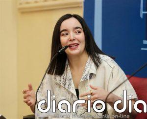 La vallisoletana Ana Velasco destaca que "la imagen y la moda son clave en la percepción del poder"
