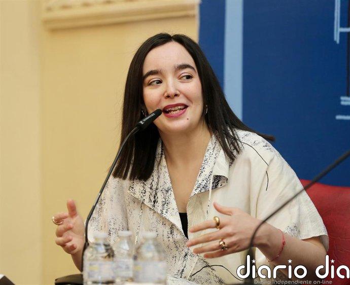La vallisoletana Ana Velasco destaca que "la imagen y la moda son clave en la percepción del poder"