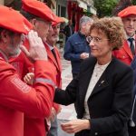 Las principales autoridades de Navarra acompañan en el tanatorio a las familias de los policías forales fallecidos