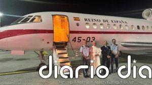 León XIV, a la tripulación del Falcon que lo trasladó a Roma: "Muchas gracias por habernos salvado"