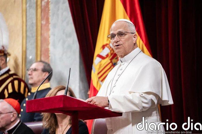 León XIV critica en el Congreso la "descalificación permanente del adversario" y dice que el poder tiene límites