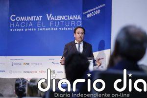 Llorca insta a los sindicatos docentes a mantener el "diálogo y entendimiento" alcanzado este lunes