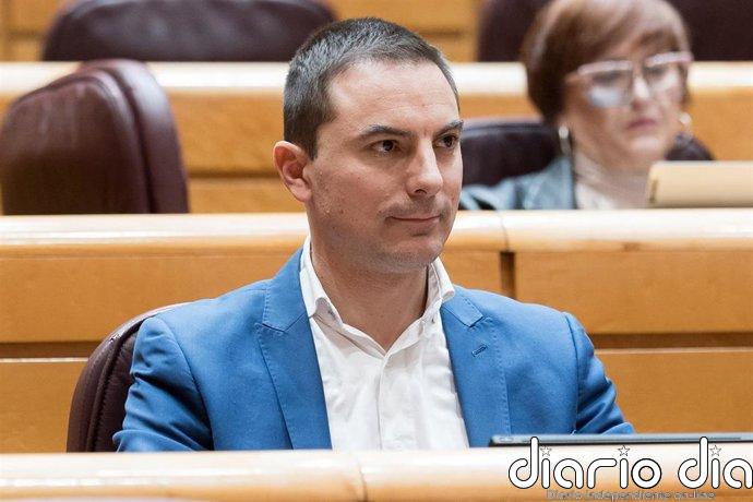 Lobato apoya la iniciativa de Jáuregui y del grupo de militantes críticos que piden un congreso extraordinario del PSOE