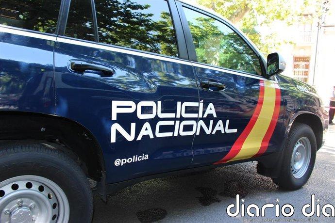 Localizado en una vivienda insalubre de Tetuán un bebé en estado de abandono, deshidratado y cubierto de heces