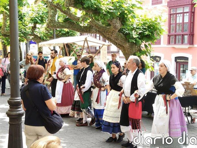 Los 'Domingos de Llantariega' regresan a Llanes con mercado, música y actividades familiares