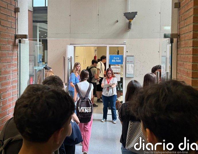 Los estudiantes catalanes ya pueden consultar sus notas de las PAU 2026