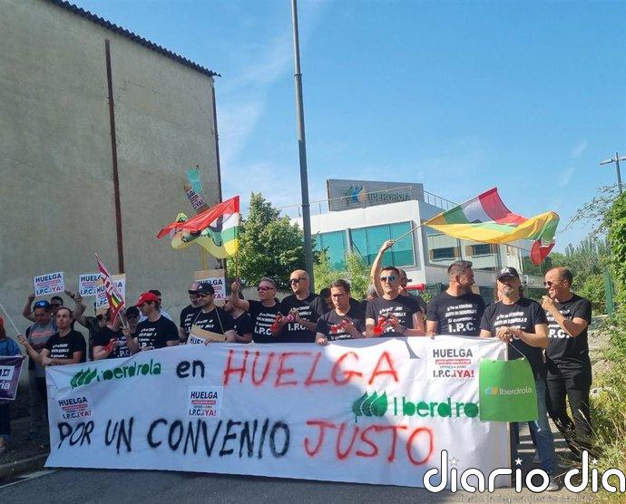 Los sindicatos califican de "éxito" la huelga en Iberdrola y reclaman un convenio que blinde salarios