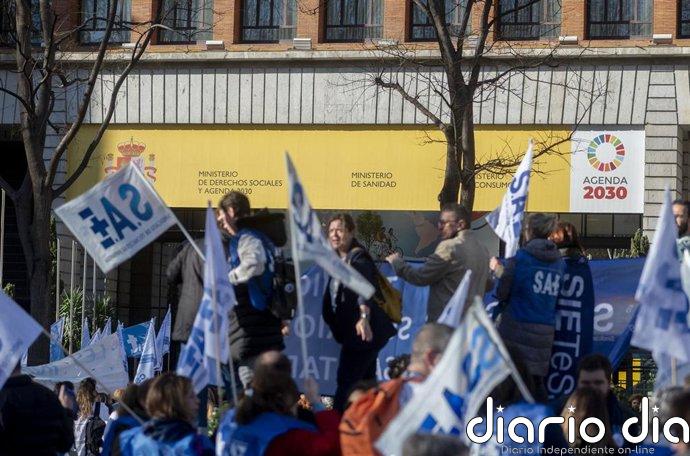 Los técnicos sanitarios se manifiestan este miércoles para exigir su reclasificación profesional y adecuada retribución