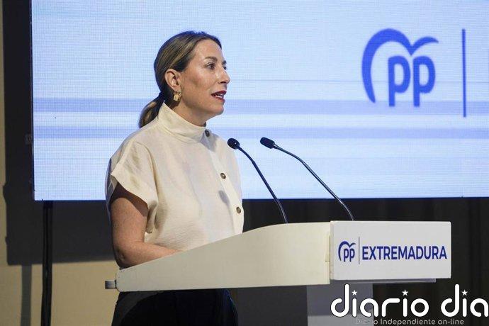 María Guardiola felicita a Ignacio Dancausa como líder de NNGG tras presentar una candidatura conjunta con Landáburu