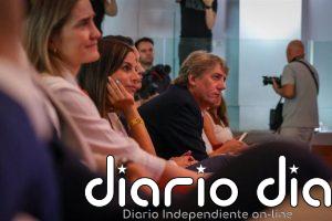 Martínez reivindica a Nevenka Fernández como "mucho más que un símbolo" frente a la violencia de género