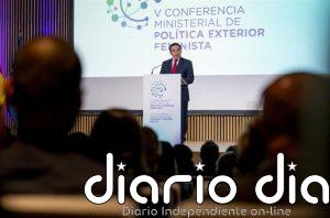 Más de 50 organizaciones de mujeres alertan de una "preocupante deriva" en la política exterior feminista