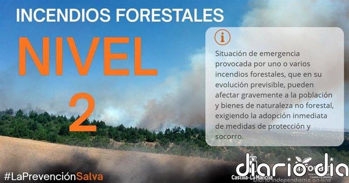 Más de medio centenar de vecinos pasarán la noche en Viso del Marqués por el incendio declarado en Calzada
