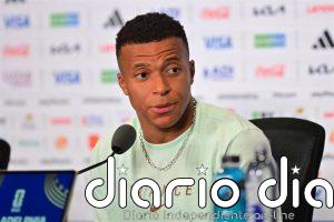 Mbappé: "El mejor es Messi, junto con Cristiano Ronaldo"