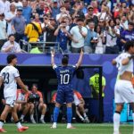 Mbappé no pierde la senda de Messi