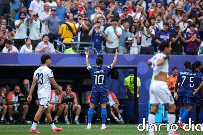 Mbappé no pierde la senda de Messi