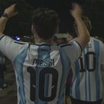 Messi vuelve loca a la afición en el primer partido de Argentina en el Mundial