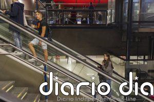 Metro instala nuevas escaleras mecánicas en las estaciones de Prosperidad, San Blas y Estrella