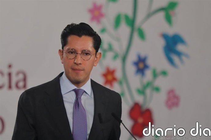 México dice que Ayuso y Álvarez de Toledo "son bienvenidas" si quieren ir "a dar conferencias o de vacaciones"