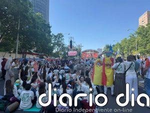 Miles de jóvenes esperan al Papa en Plaza de Lima: "Estoy un poco fría con Dios y quiero reencontrarme con él"