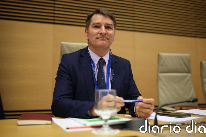 Moncloa niega que existiesen discrepancias con Defensa sobre la continuidad de Ángel Escribano en Indra