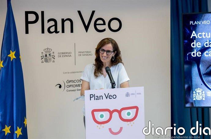 Mónica García insiste en que las CCAA deben aplicar las mejoras del Estatuto Marco: "Les hemos pasado el relevo"