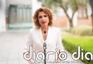 Montero defiende ayudas por la crisis de Oriente Próximo y pide a la derecha que elija entre "el apoyo o el bloqueo"