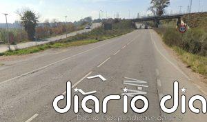 Muere una mujer y otra persona resulta herida en una colisión entre una furgoneta y un turismo en Córdoba