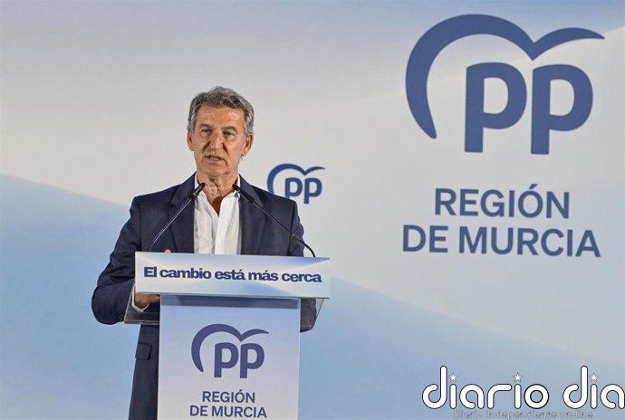 Núñez Feijóo ratifica su "compromiso personal" con la Región de Murcia en materia de agua y financiación