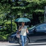 Ocho comunidades en aviso por tormentas y cuatro por altas temperaturas este domingo