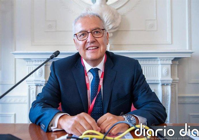 Panduro (IndraSpace) dice estar "muy cómodo" con la nueva cúpula y confirma apuesta del Grupo por el espacio