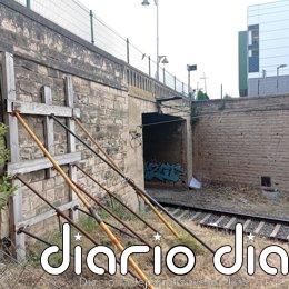 Por La Rioja exige una revisión urgente del puente sobre la vía del tren entre Murrieta y Paula Montal