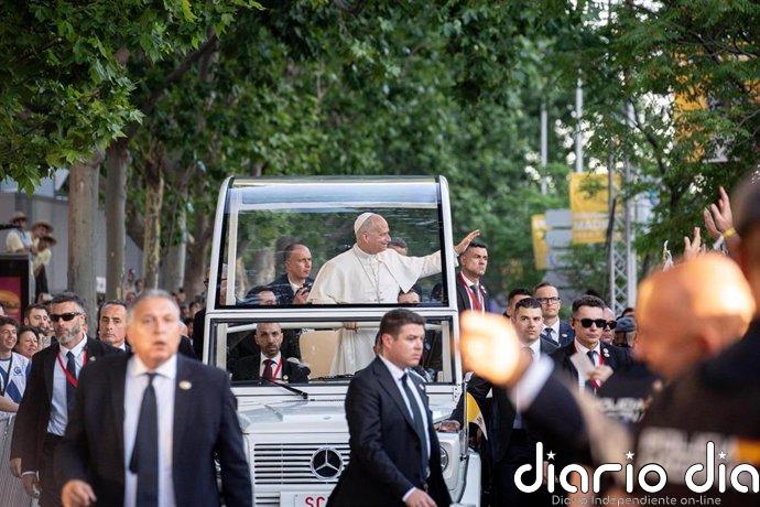 Primer día de León XVI en España: Pide acabar con la polarización y alienta a los jóvenes a "cambiar la historia"